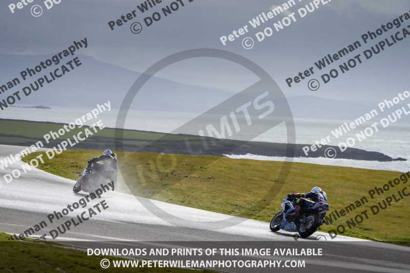 anglesey no limits trackday;anglesey photographs;anglesey trackday photographs;enduro digital images;event digital images;eventdigitalimages;no limits trackdays;peter wileman photography;racing digital images;trac mon;trackday digital images;trackday photos;ty croes